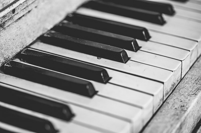 Achat de piano numérique avec toucher lourd pas cher à Avignon PIANORAMA